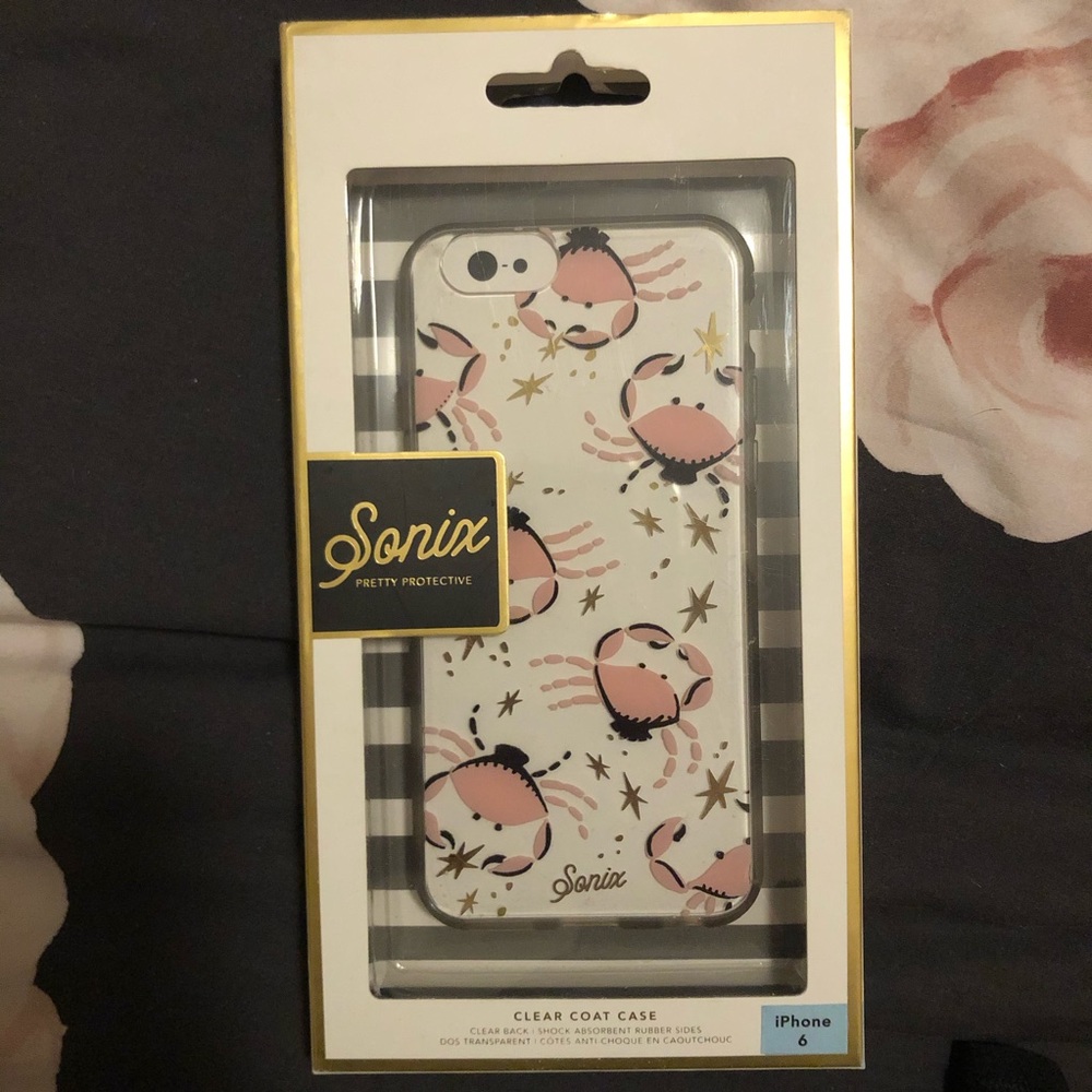 Pink and gold crab 🦀  iPhone 6 case